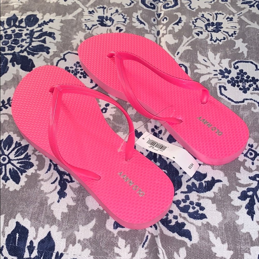 NEW Old Navy Pink Flip Flops